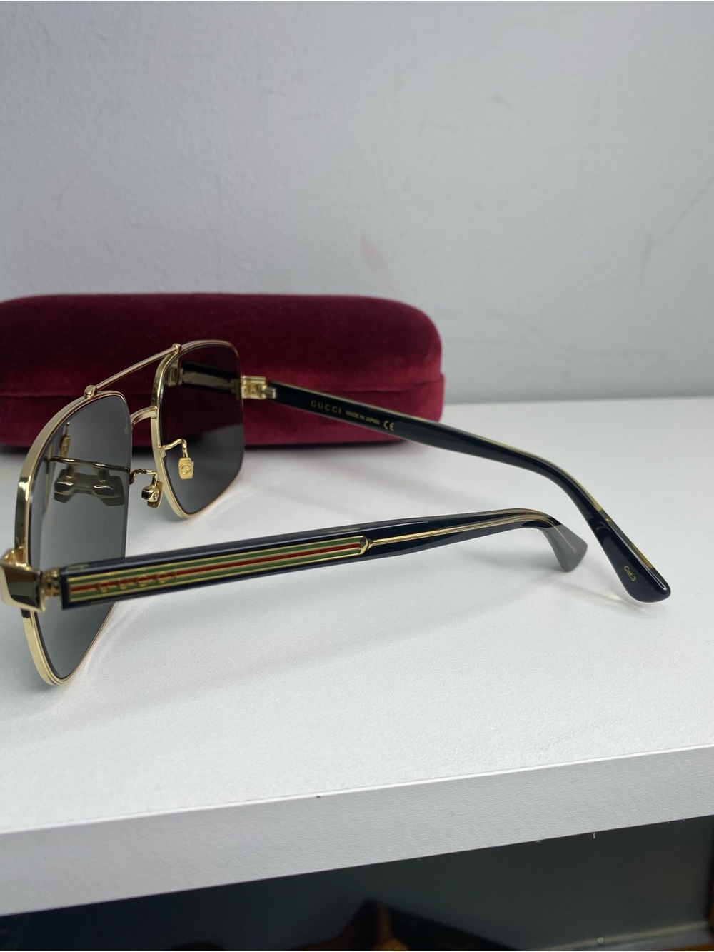Gucci Black/Gold Men's GG059S NWOT Sunglasses - Picture 3 of 11